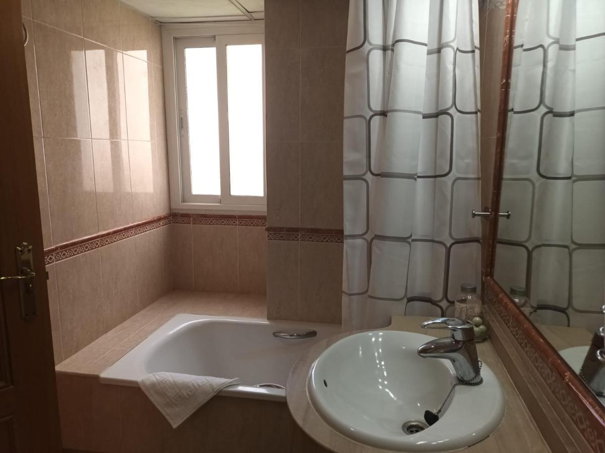 Torrequebrada Del Mar Holidays 贝纳尔马德纳 外观 照片